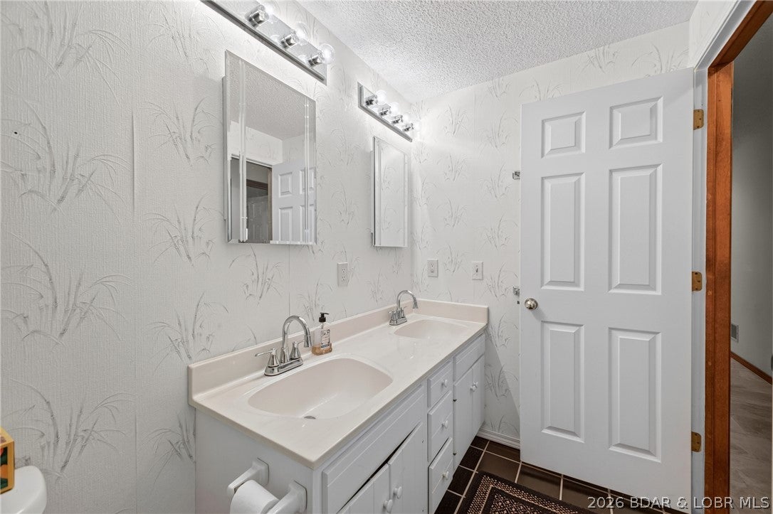 Imperial Point - Residential