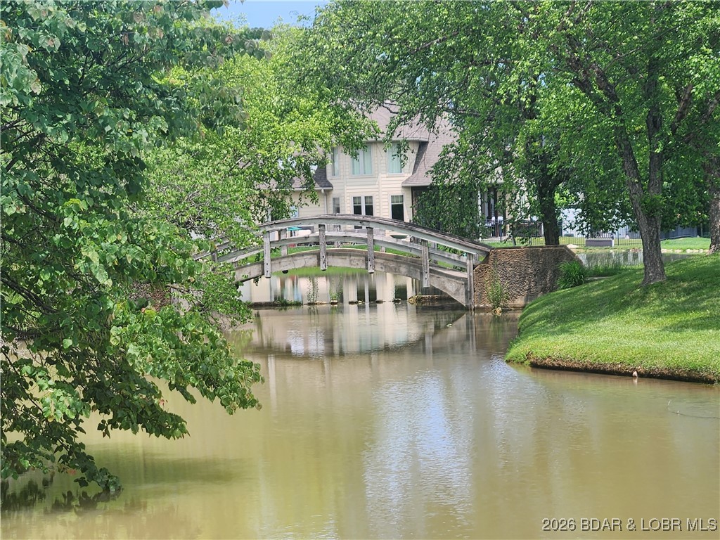 Oak Creek - Land