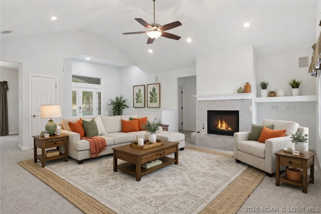 Four Seasons - Residential