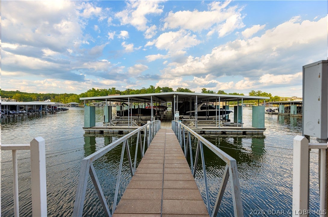 The Evergreens On The Lake - Residential