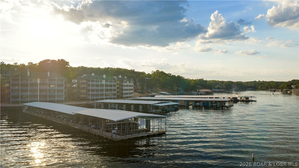 The Evergreens On The Lake - Residential