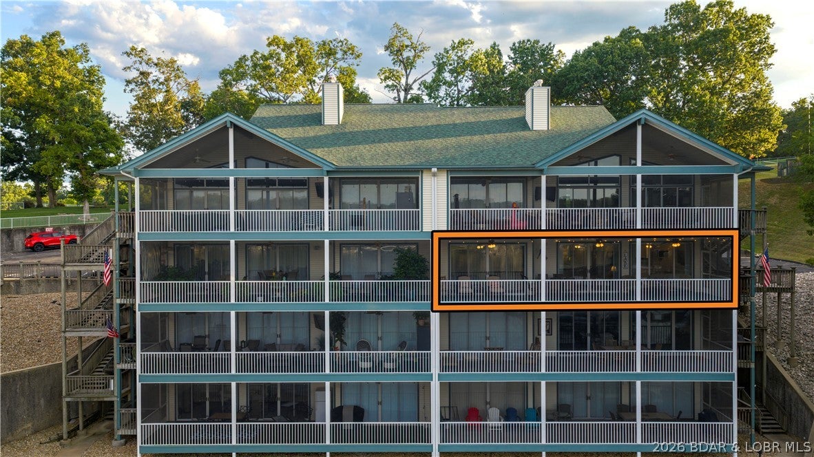 The Evergreens On The Lake - Residential