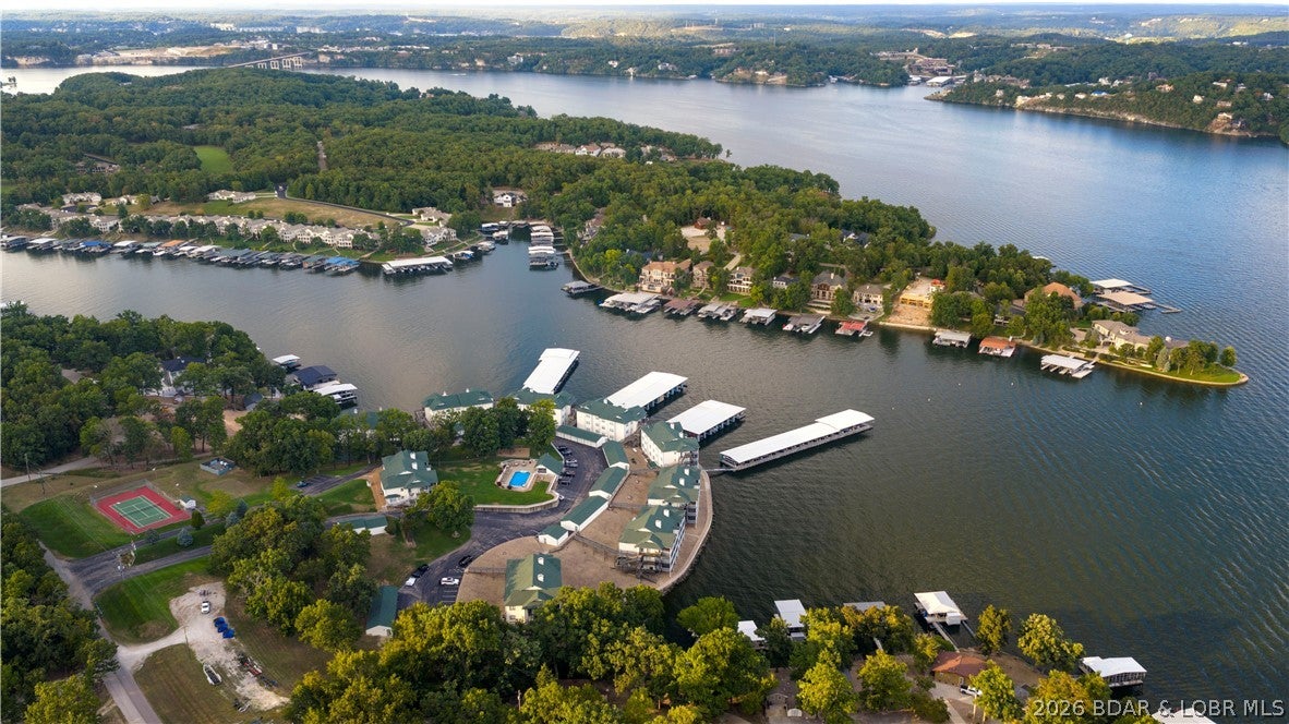 The Evergreens On The Lake - Residential