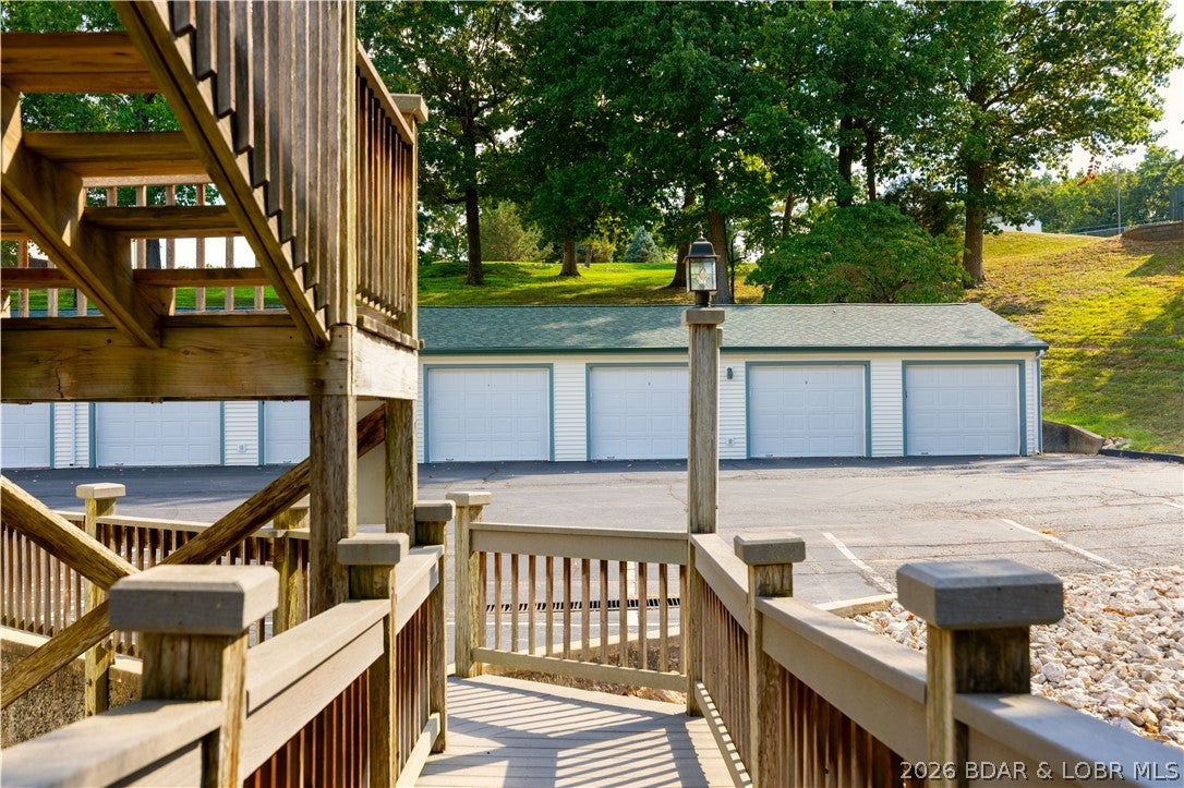 The Evergreens On The Lake - Residential