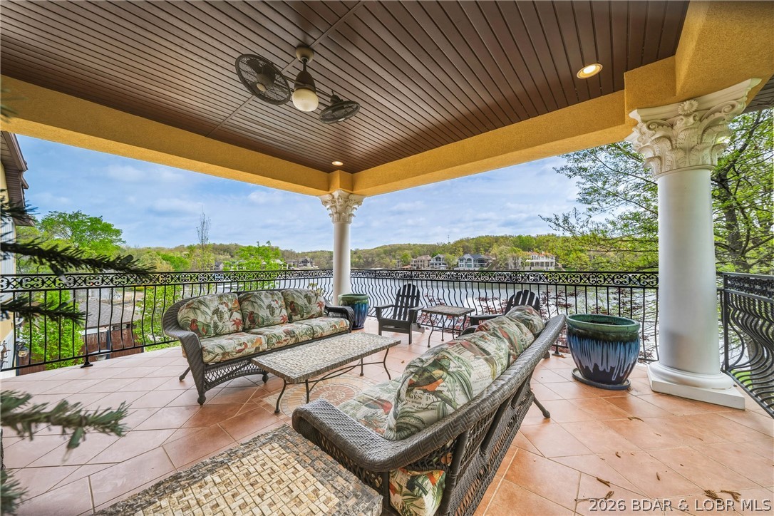 Forestridge Village At Shawnee - Residential