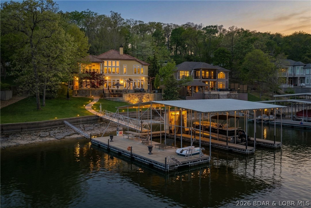 Forestridge Village At Shawnee - Residential