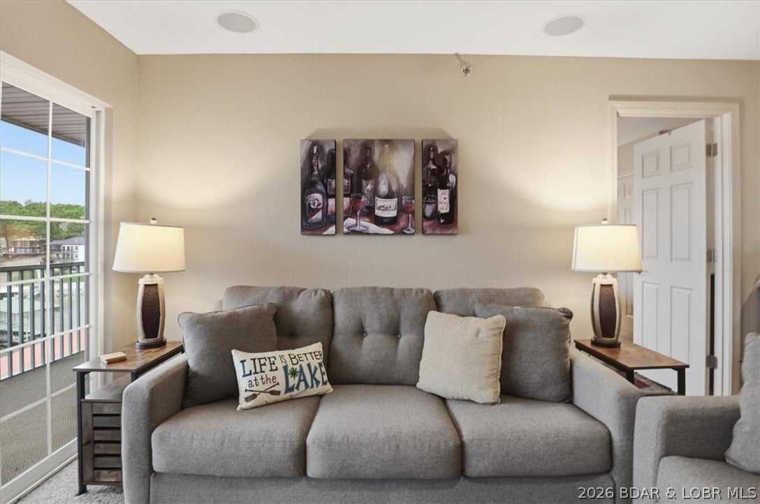 Highland Shores Condominium - Residential