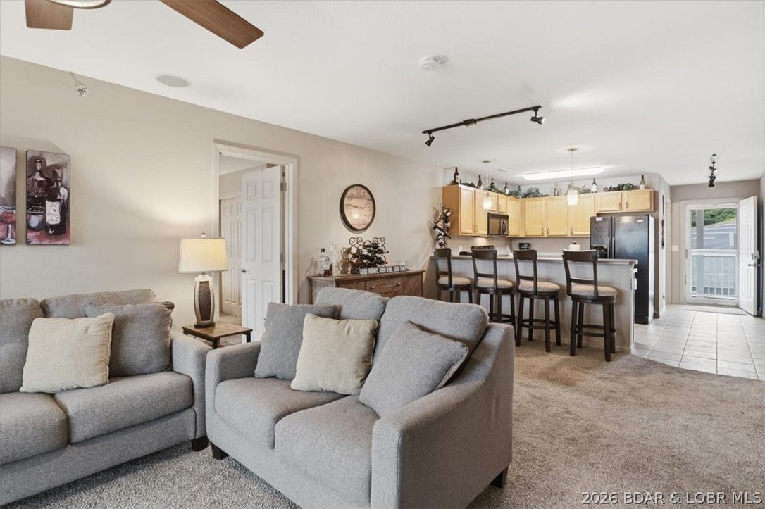 Highland Shores Condominium - Residential