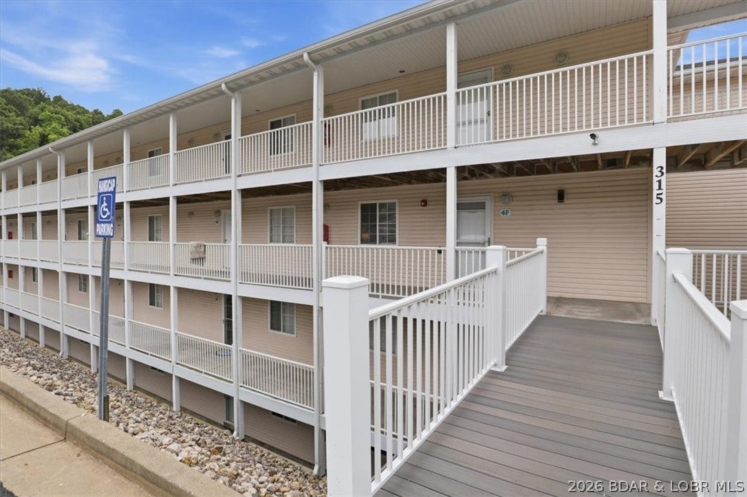 Highland Shores Condominium - Residential