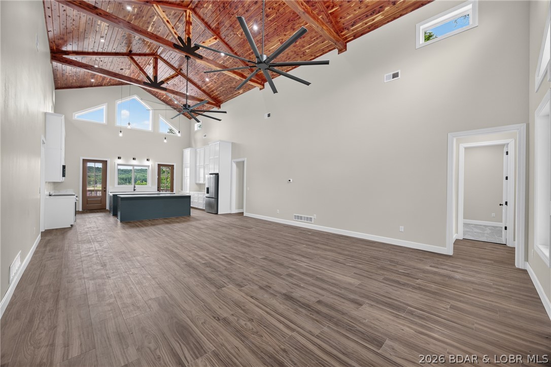 Emerald Hills - Residential