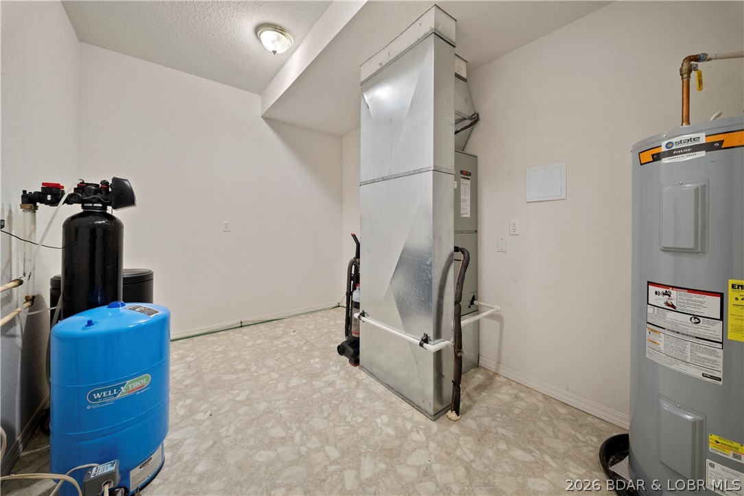 Breezy Acres - Residential