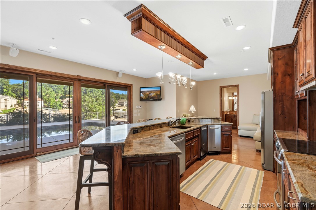 Grand Point - Residential