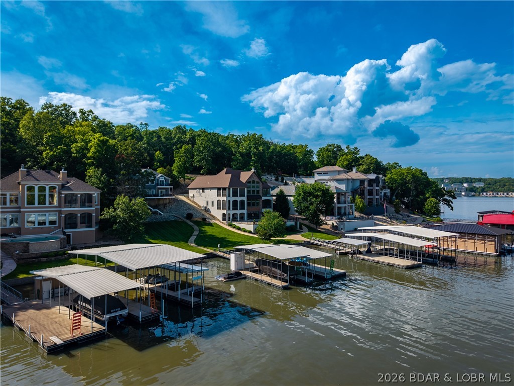 Grand Point - Residential