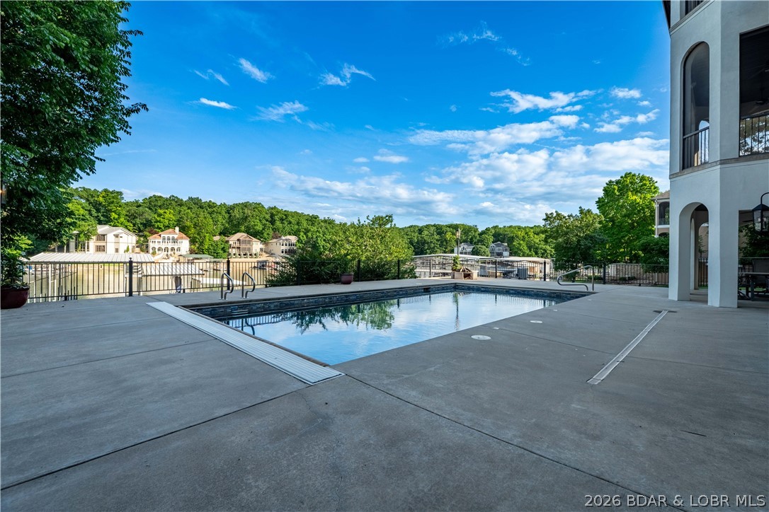 Grand Point - Residential