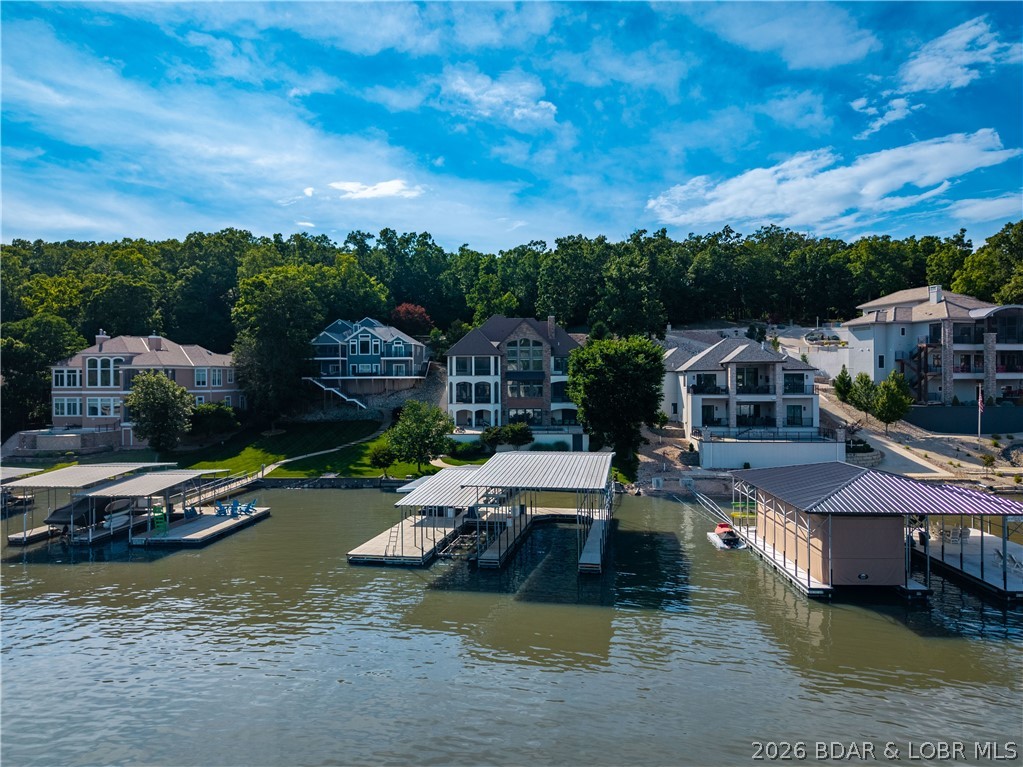 Grand Point - Residential
