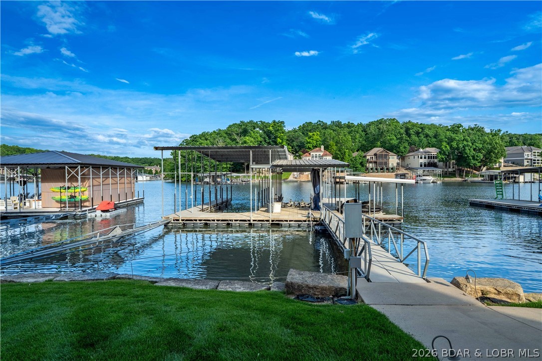 Grand Point - Residential