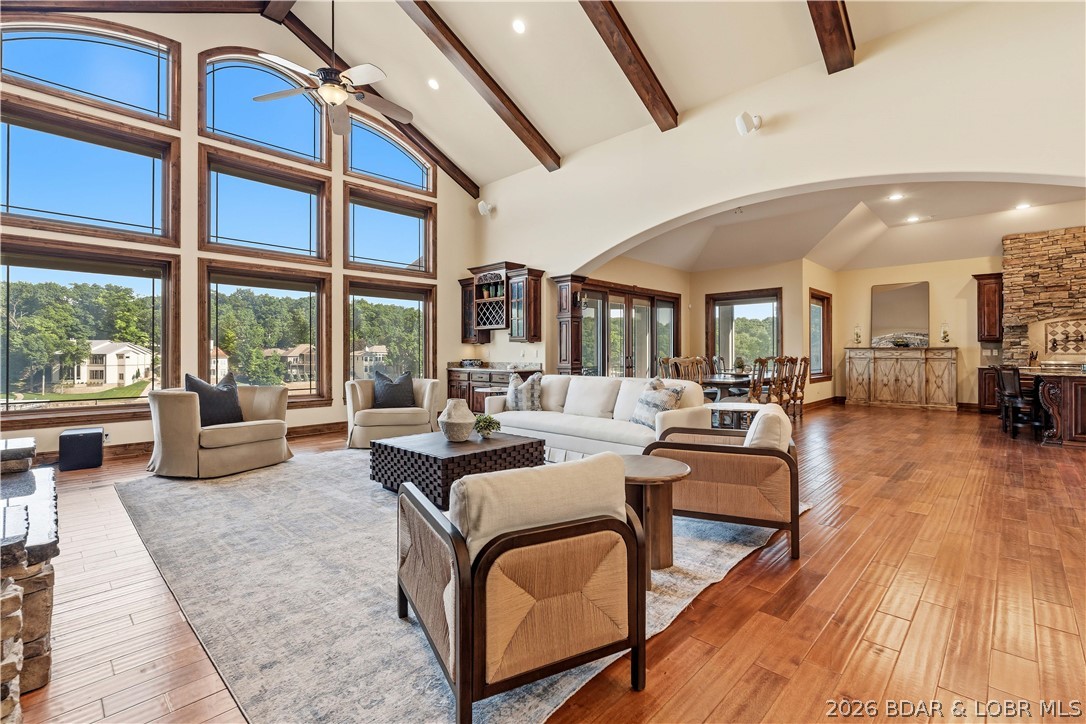 Grand Point - Residential