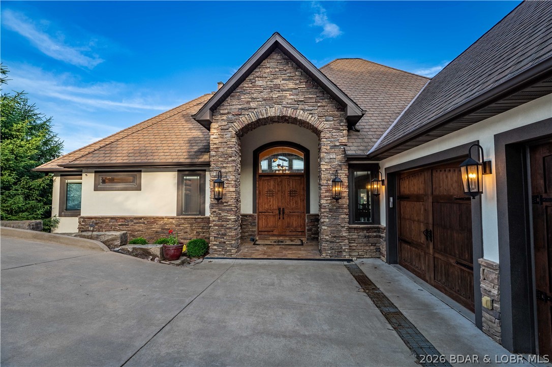 Grand Point - Residential