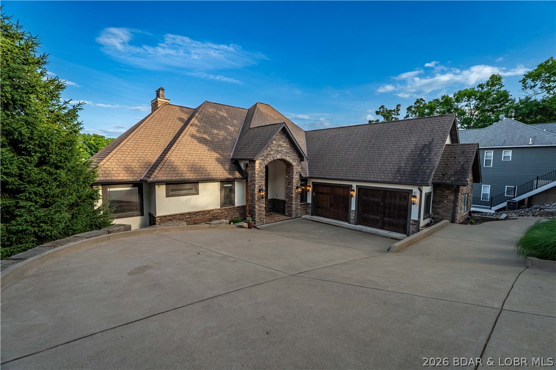 Grand Point - Residential