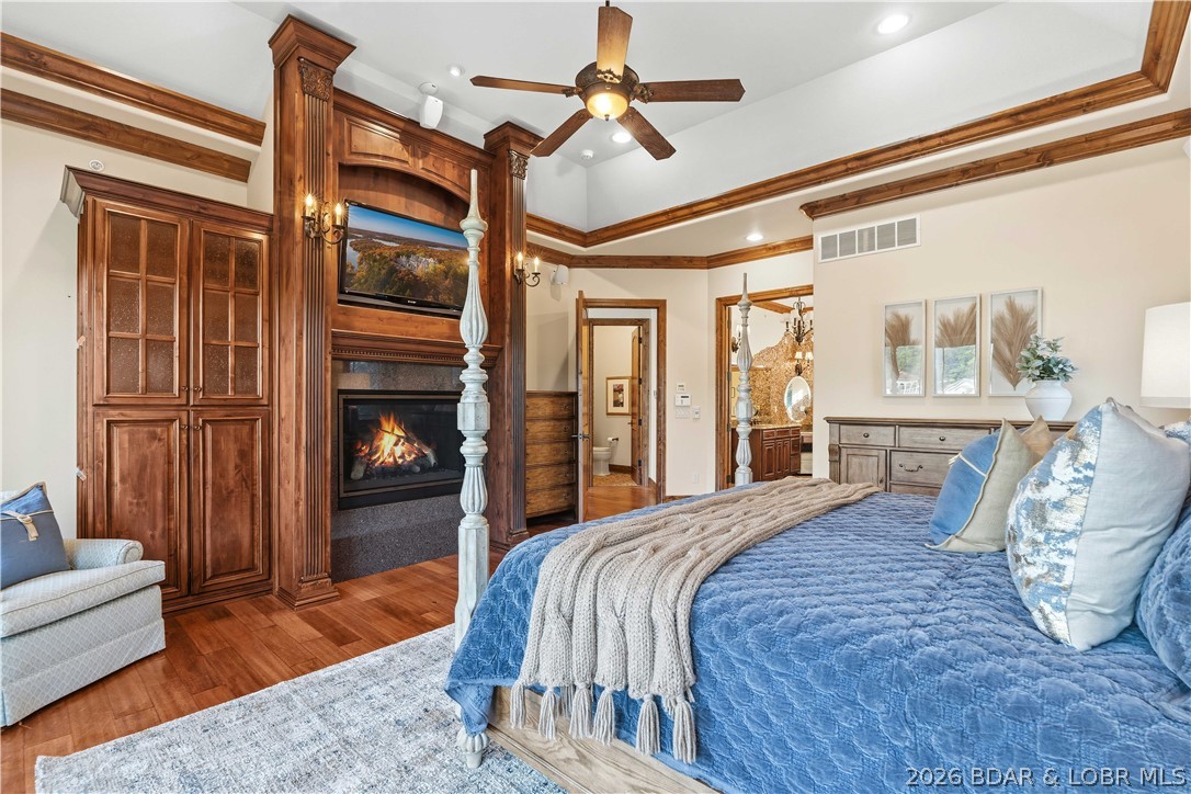 Grand Point - Residential