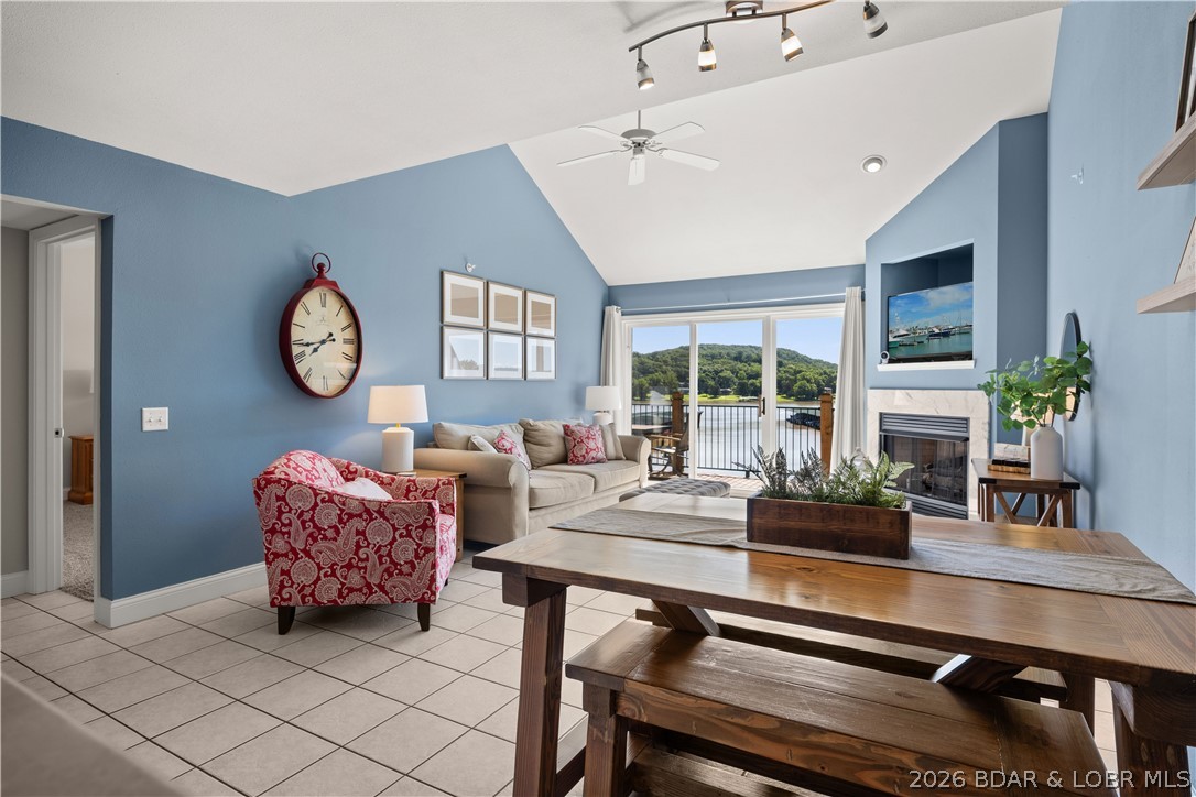 Cedar Glen Condominium - Residential