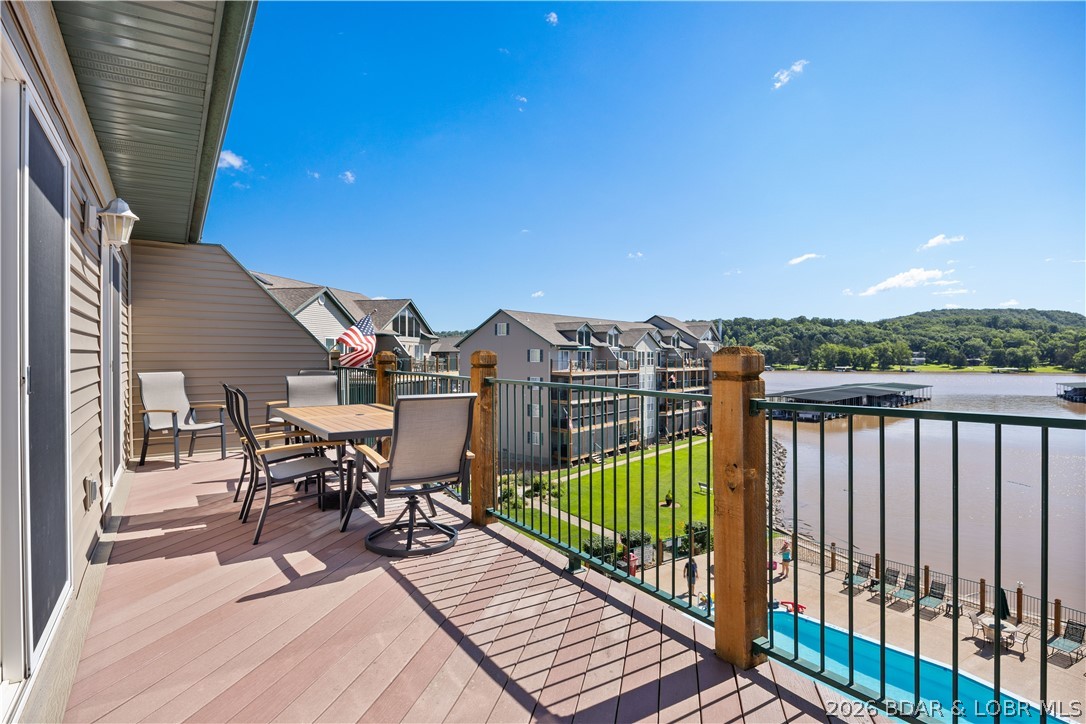 Cedar Glen Condominium - Residential