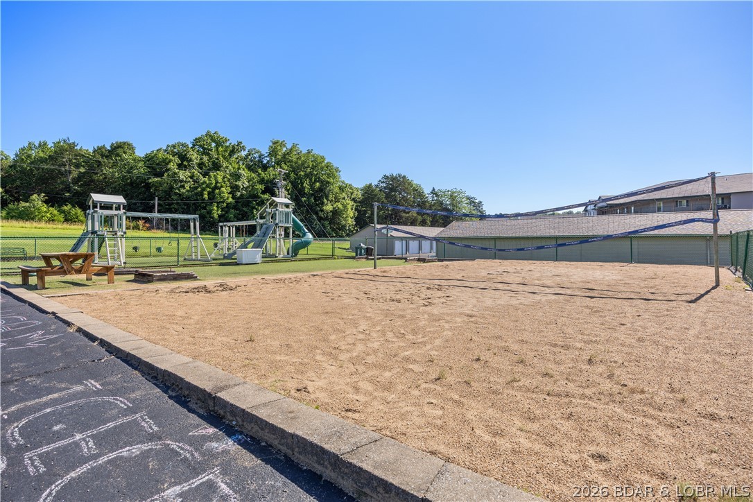 Cedar Glen Condominium - Residential
