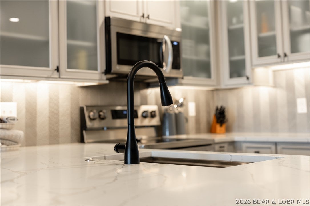 Highland Shores Condominium - Residential