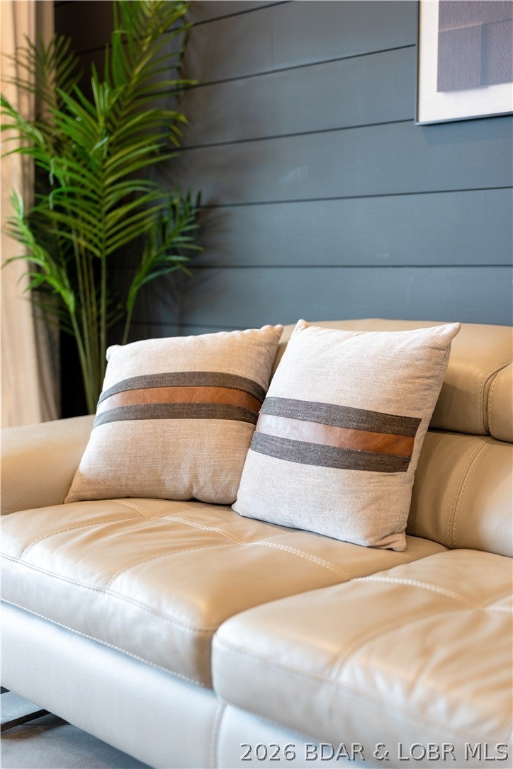 Highland Shores Condominium - Residential
