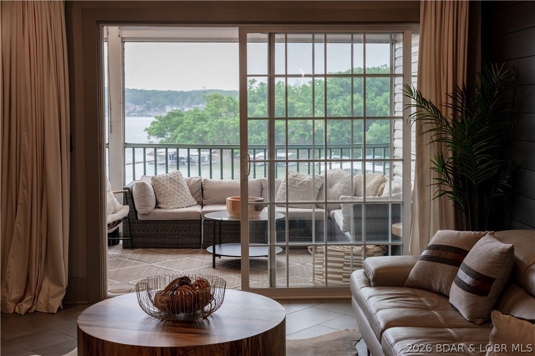 Highland Shores Condominium - Residential