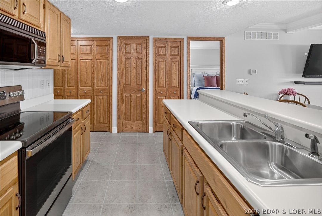 Sunrise Ridge Condominium - Residential