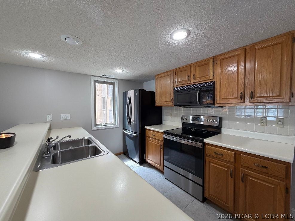 Sunrise Ridge Condominium - Residential