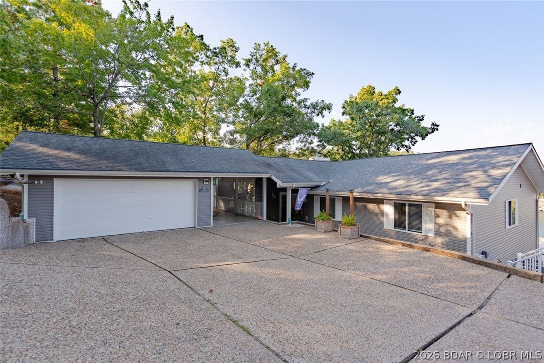 Imperial Point - Residential