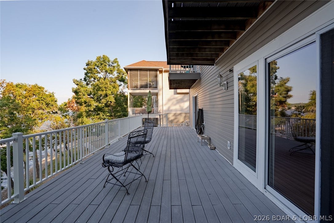 Imperial Point - Residential