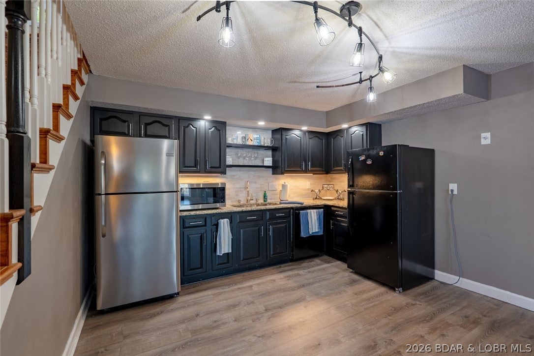 Imperial Point - Residential