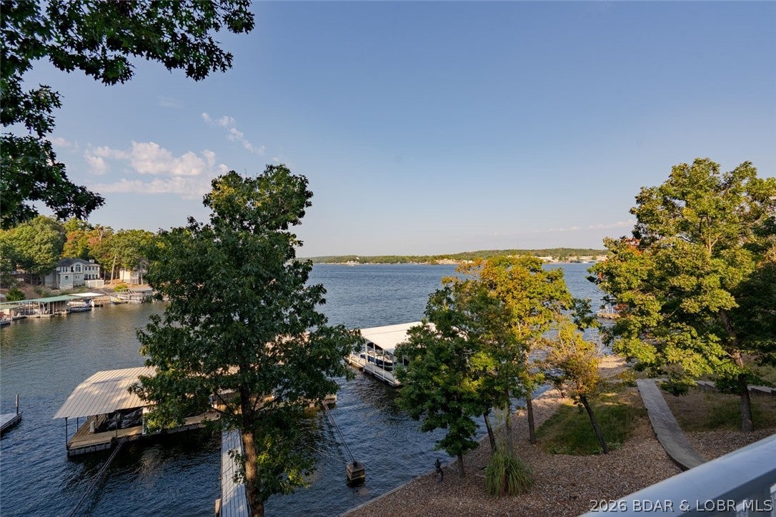 Imperial Point - Residential