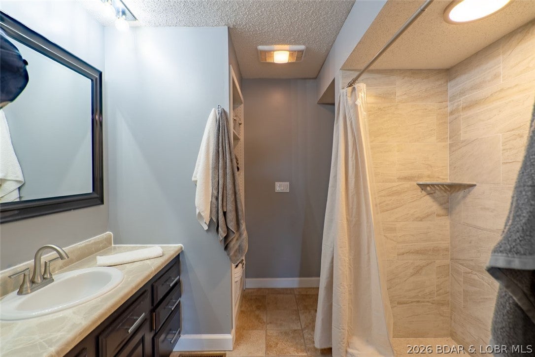 Imperial Point - Residential