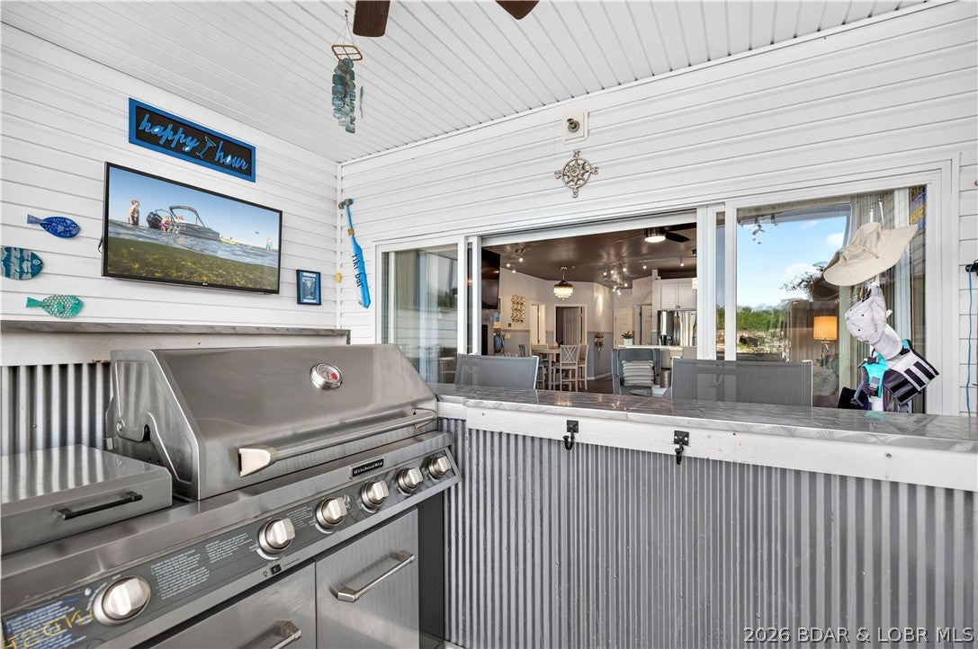 Isla Del Sol - Residential