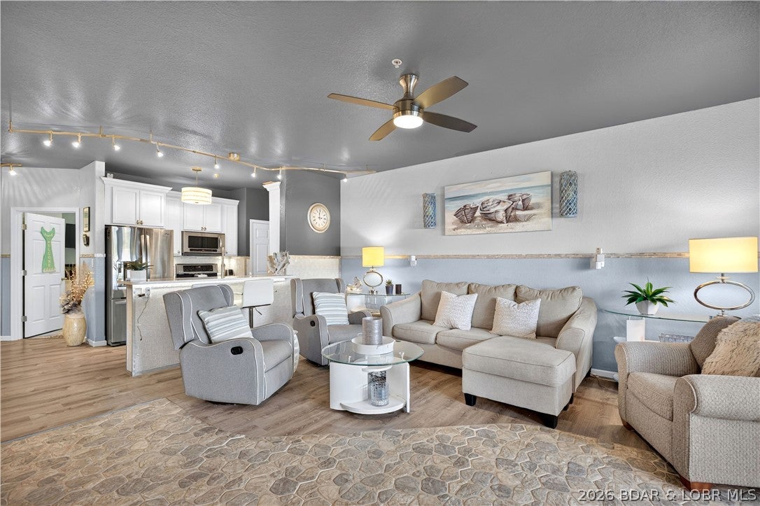 Isla Del Sol - Residential