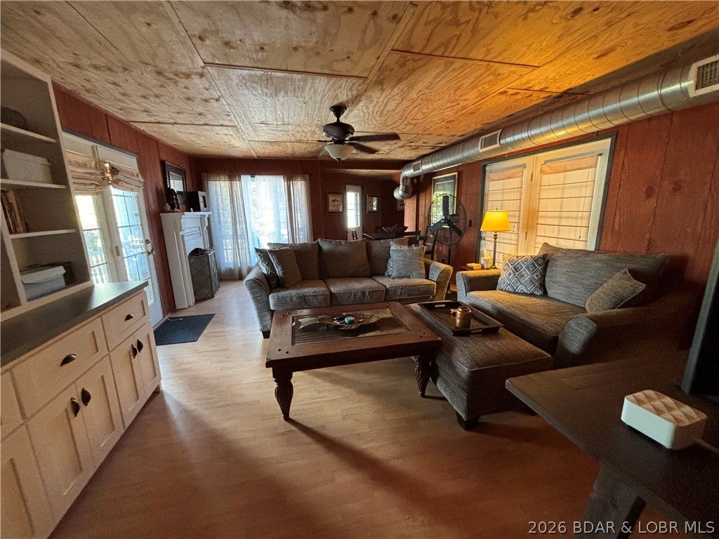Rock Wood Village - Residential