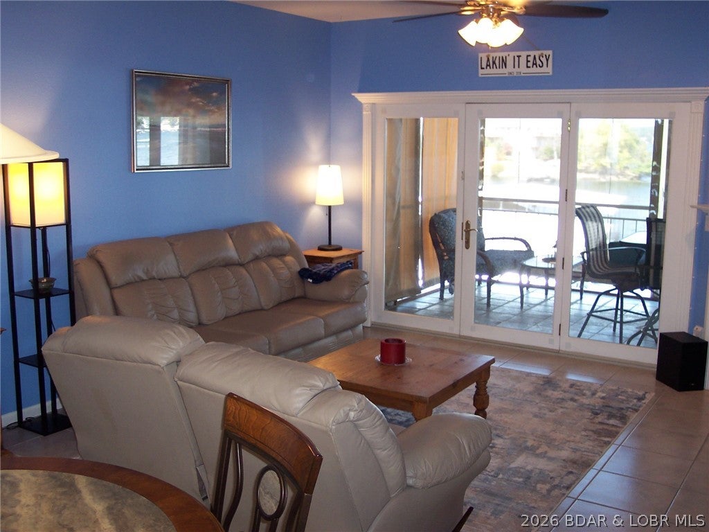 The Falls Condo - Westshore - Residential