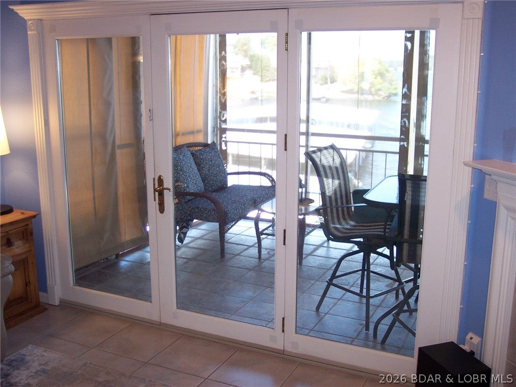 The Falls Condo - Westshore - Residential