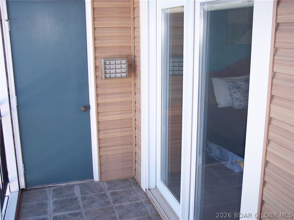 The Falls Condo - Westshore - Residential