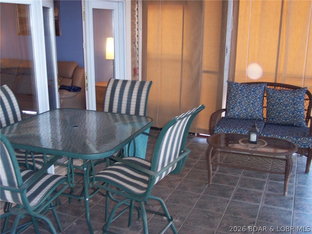 The Falls Condo - Westshore - Residential
