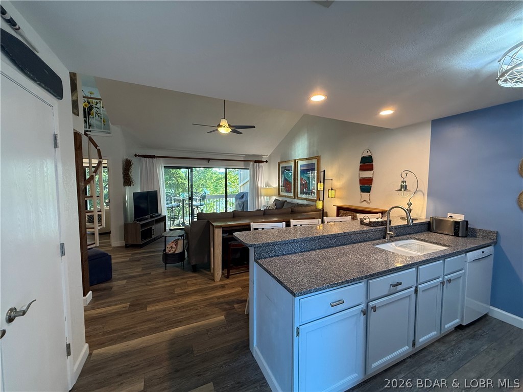 Bay Point Village - Residential