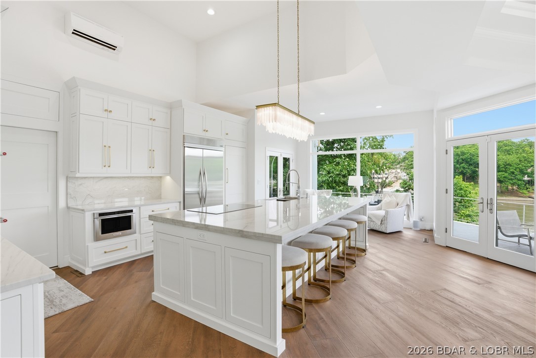 Regency Cove - Residential
