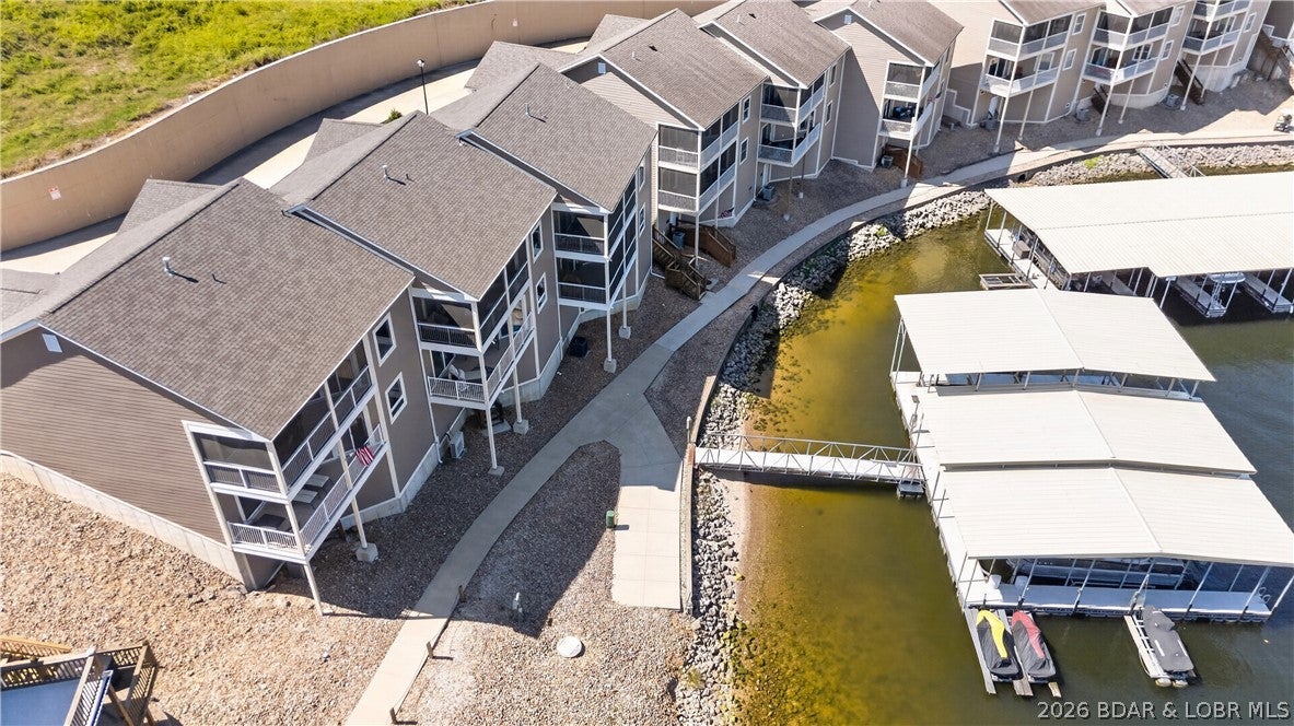 Harbor One - Residential