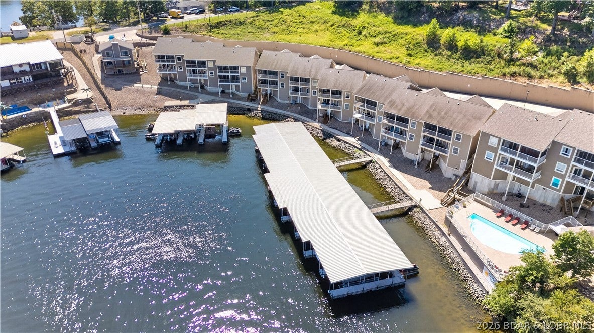 Harbor One - Residential
