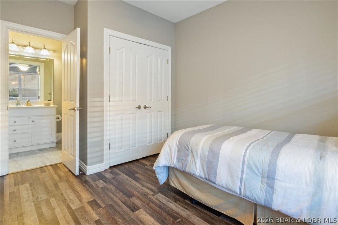 Majestic Pointe Condominium - Residential