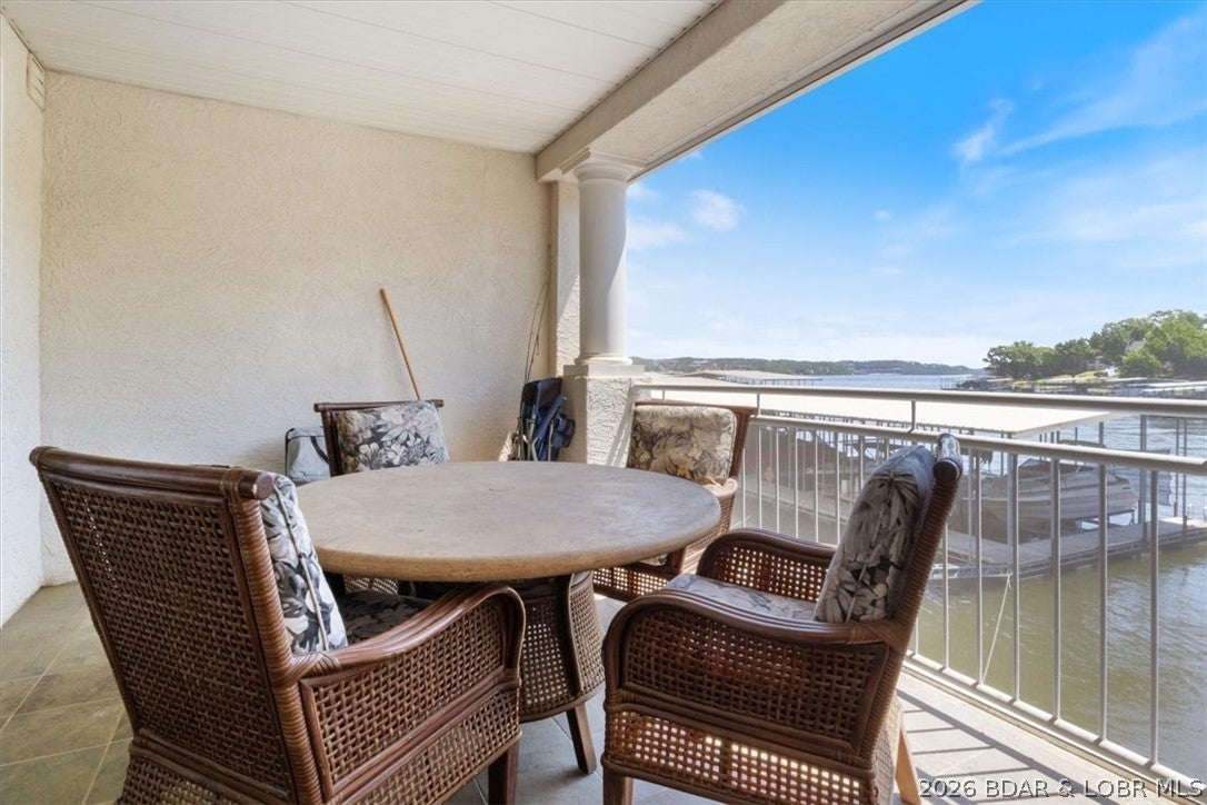 Majestic Pointe Condominium - Residential